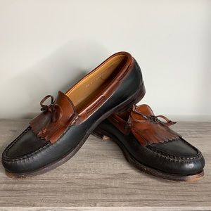 Men’s Classic Faconnable Two Tone Fringe Loafers Size 8.5 D